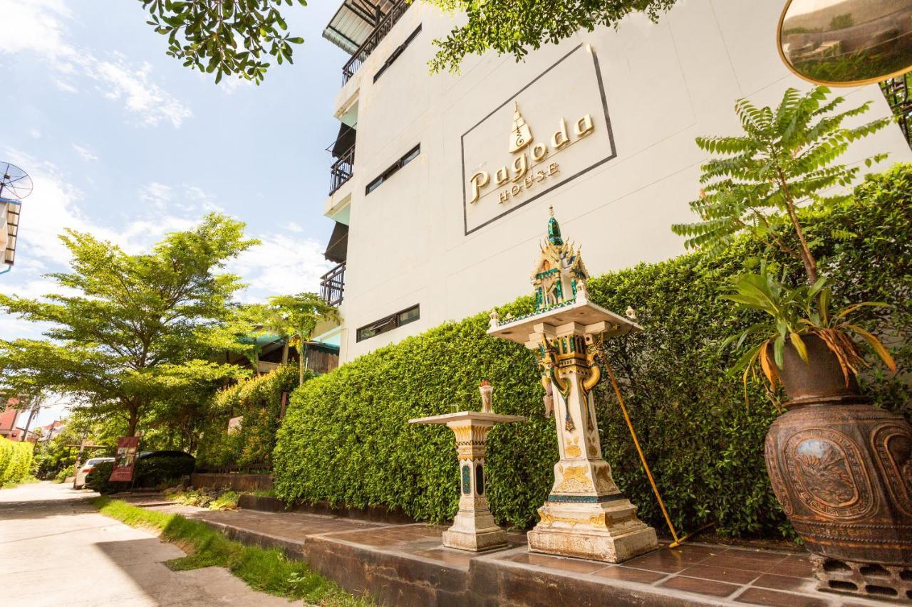 Capital O 1051 Pagoda House Chiang Mai Exteriör bild